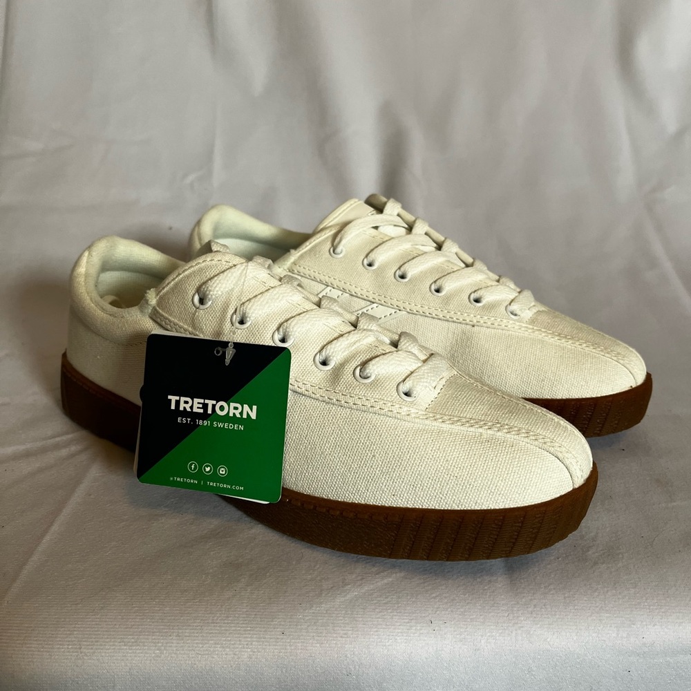 Tretorn Nylite Women's Size 9 Sneakers Off White Canvas New In Box